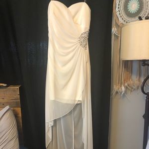 NEVER WORN beautiful white cocktail dress